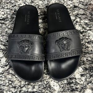 VERSACE PALAZZO SLIDERS